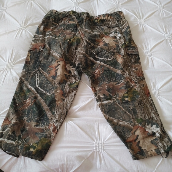 RedHead Silent-Hide camo oak cargo cropped pants Bass Pro Shops 2018. Size XL 32 - Picture 14 of 16